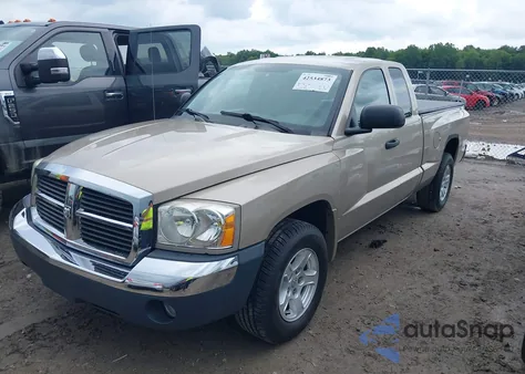 2005 Dodge Dakota Slt z USA, uszkodzony, nr VIN 1D7HE42N55S273389